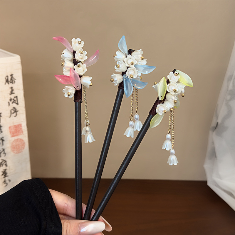Hanbok Hair Pin - กิ๊บติดผมแบบจีนโบราณ ประดับพู่ดอกลิลลี่ออฟวาลลีย์ เครื่องประดับผมสวยหรูสำหรับผู้หญิง ชุดฮั่นฝู ชุดกี่เพ้า งานแต่งงาน